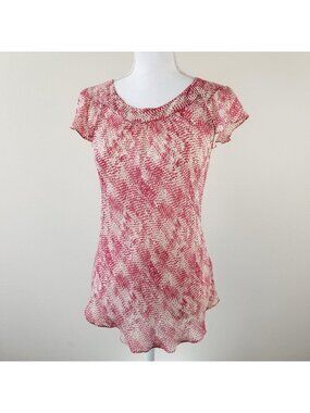 Red & Cream Patterned Flutter Sleeve Blouse With Back Keyhole Detail - Lightweig